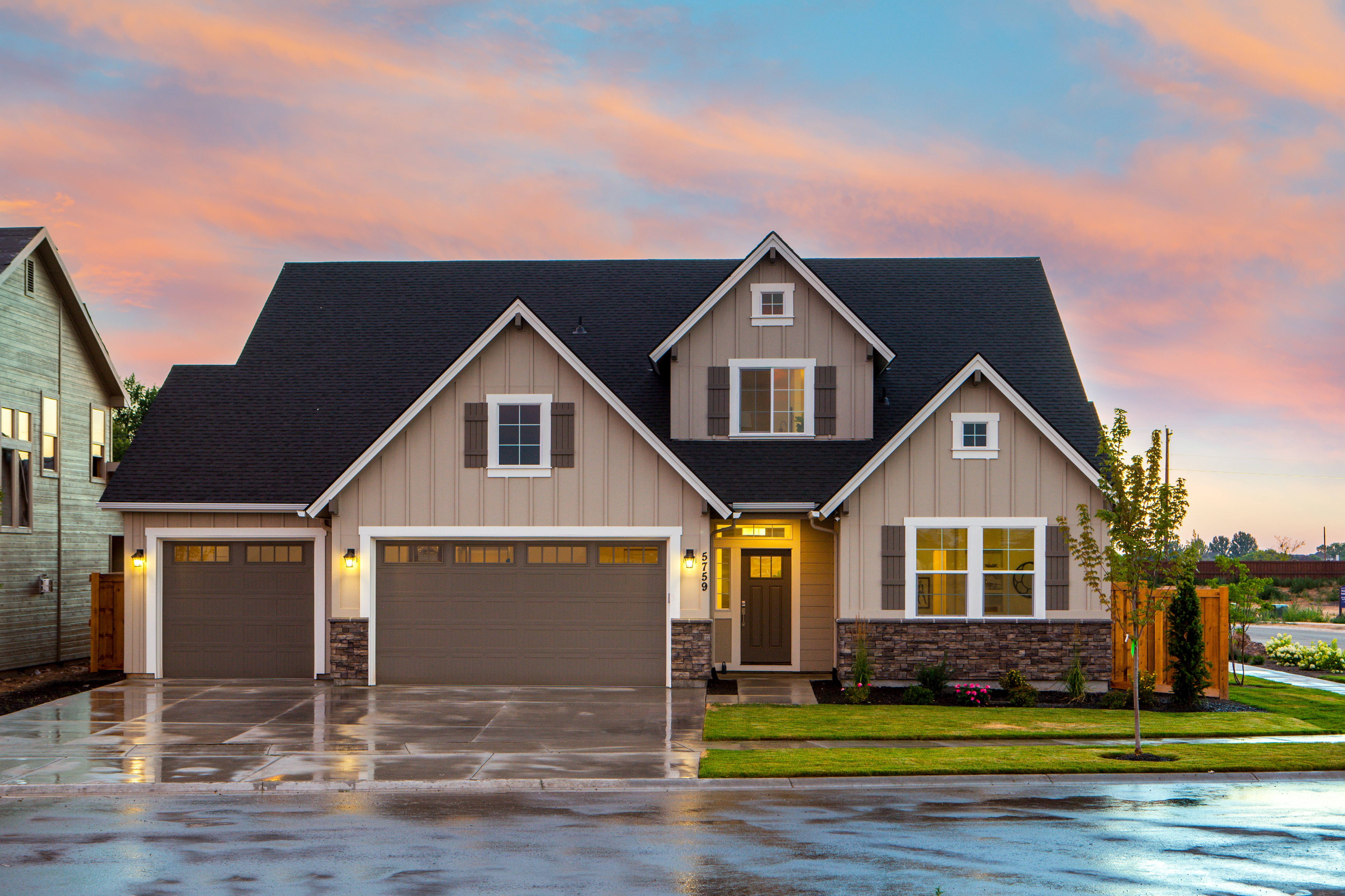 Glam Up Your Home Exteriors!