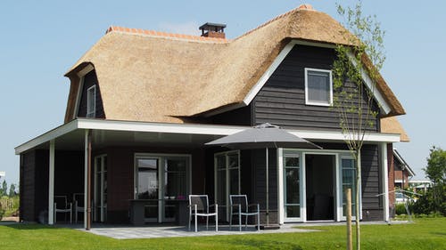 Roof - Thatching