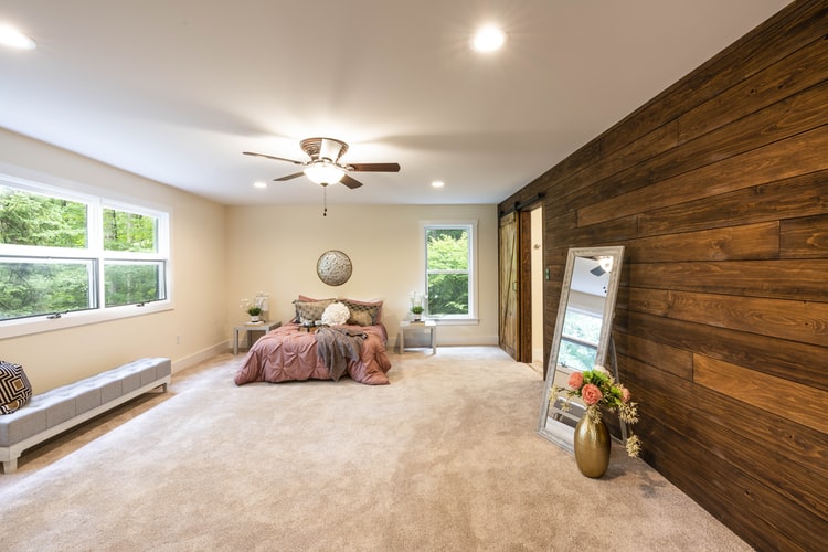 Ceiling - Real Estate